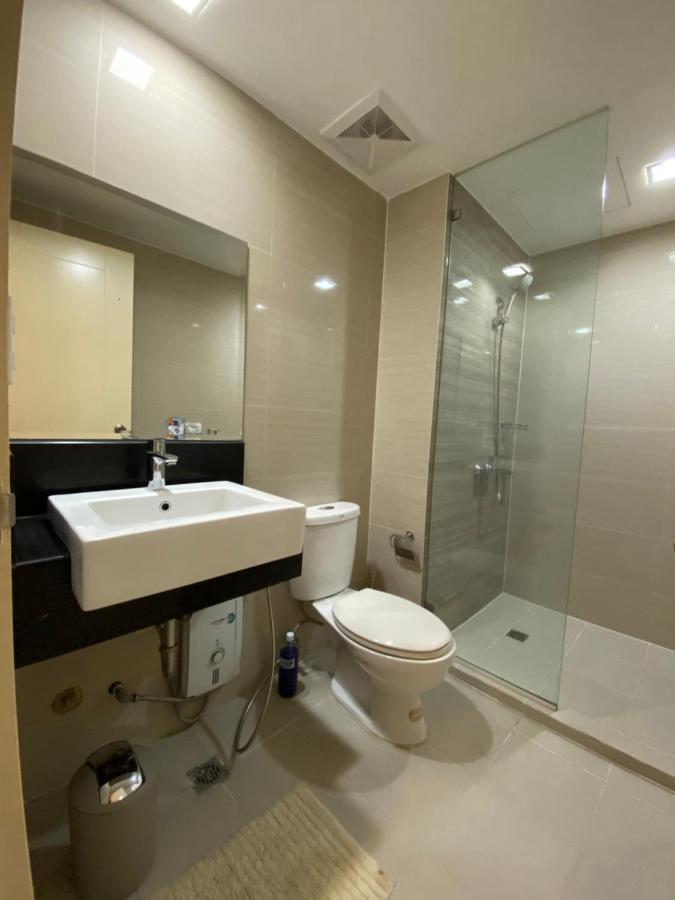 تاغويغ Spacious Condo In Venice Luxury Residences المظهر الخارجي الصورة