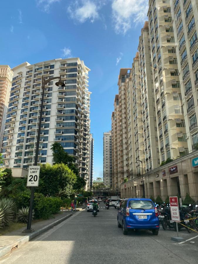 تاغويغ Spacious Condo In Venice Luxury Residences المظهر الخارجي الصورة