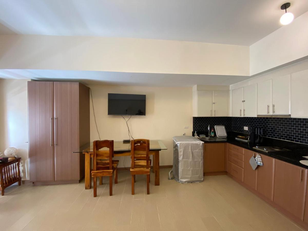 تاغويغ Spacious Condo In Venice Luxury Residences المظهر الخارجي الصورة